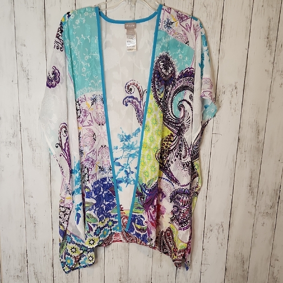 Chico's Tops - Chico's White Textured Kimono S/M